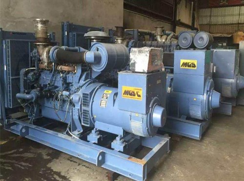 封开发电机组带负载降电压是什么原因照成的？