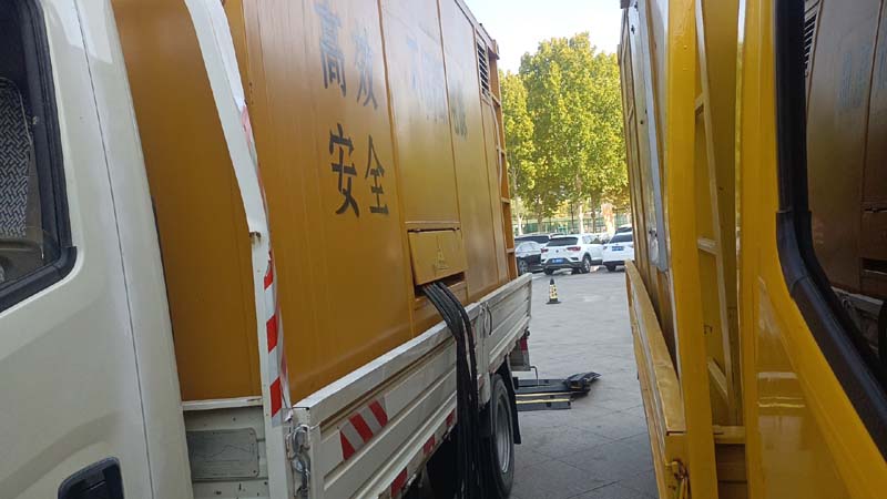封开如何判断柴油发电机组和UPS电源的切换时间是否符合要求？